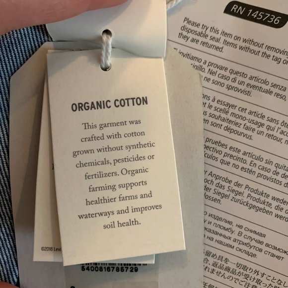 Levi Strauss & Co Off The Shoulder Trucker Denim Jacket 847550000 - Picture 12 of 13